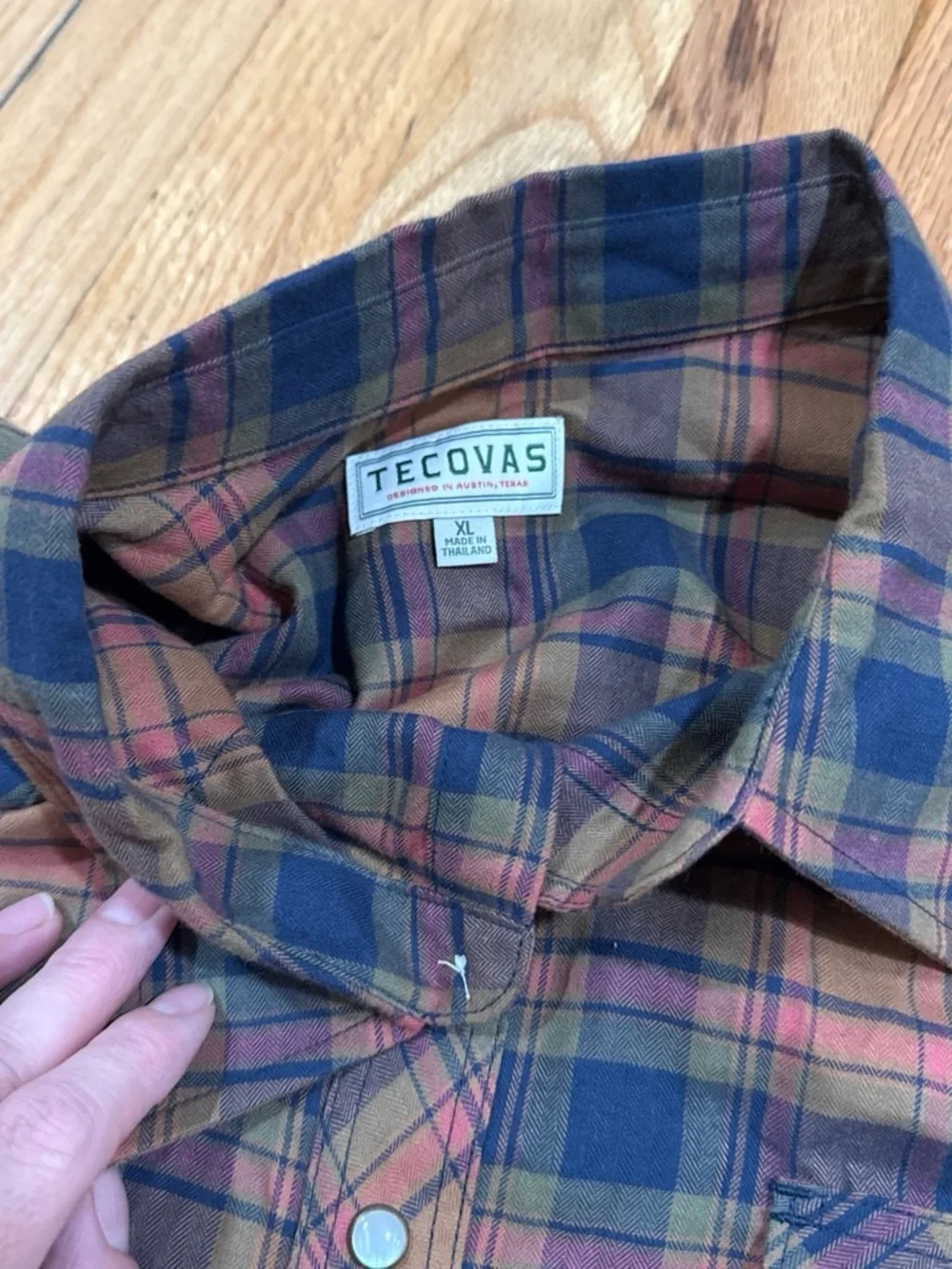 Tecovas Plaid Button-Down Shirt in Navy & Brown